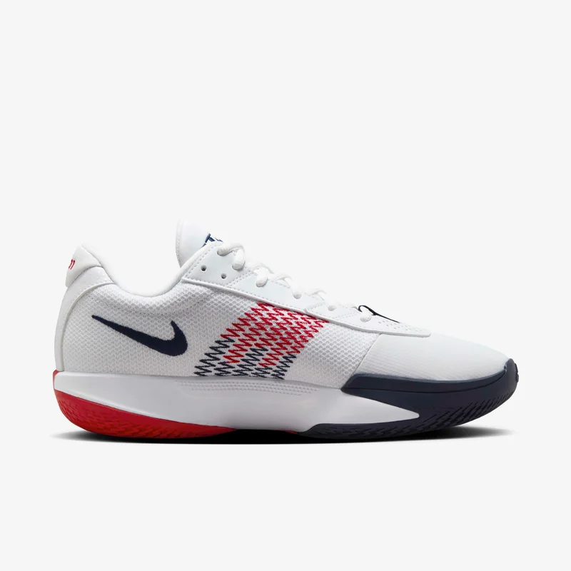 Nike Men's G.T. Cut Academy Basketball Shoes